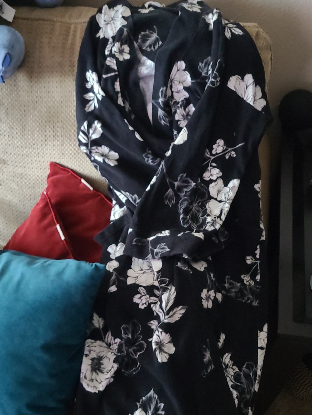 CHARTER CLUB Black Floral Robe Size L 3/4 Length.